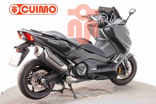 YAMAHA TMAX 530