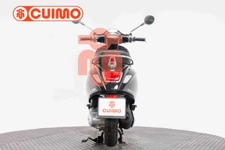 VESPA PRIMAVERA 125