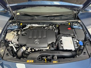 MERCEDES BENZ CLA180D 2.0D 116CV 2022 121.000KM