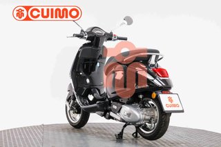 VESPA PRIMAVERA 125