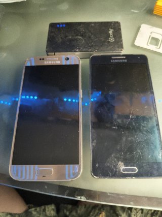 Samsung móviles para piezas + cargador