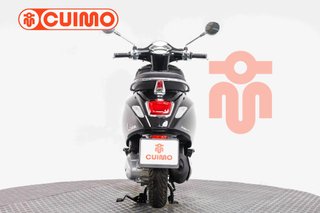 VESPA PRIMAVERA 125