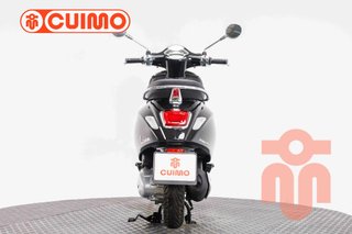VESPA PRIMAVERA 125