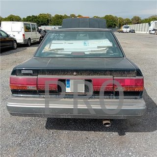 PILOTO TRASERO CENTRAL Nissan Stanza (T11)(09.1981->)