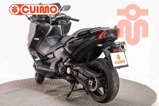YAMAHA TMAX 530