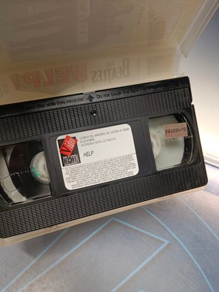 VHS The beatles HELP! buen estado