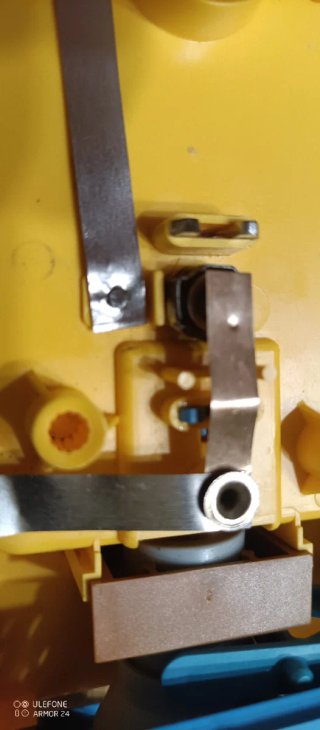 Cinexin Amarillo + Desguace Azul