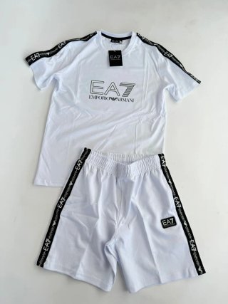 Conjunto EA7 Emporio Armani Blanco y Negro