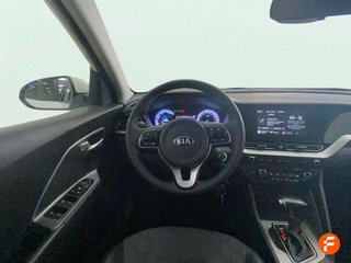 Kia Niro 1.6 GDi HEV 104kW (141CV) Concept