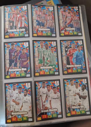 Colección Adrenalyn 2018-19 Panini Completa