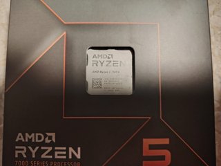 Zotac GeForce RTX 4070 Super con Ryzen 5 7600x