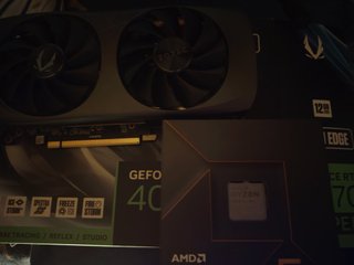 Zotac GeForce RTX 4070 Super con Ryzen 5 7600x