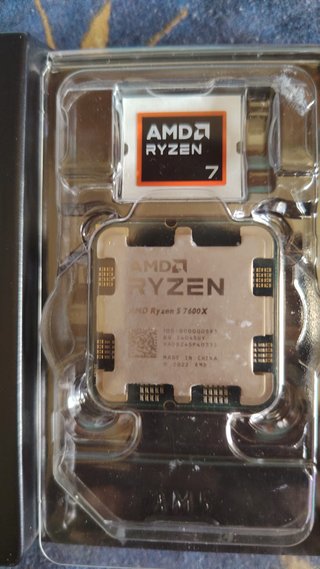 Zotac GeForce RTX 4070 Super con Ryzen 5 7600x