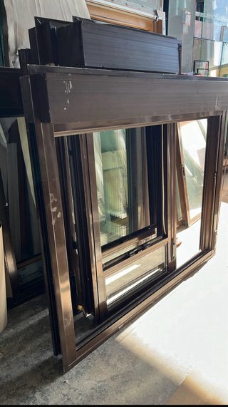 Ventanas Nogal Oscuro