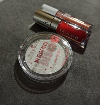 Lote Maquillaje Essence