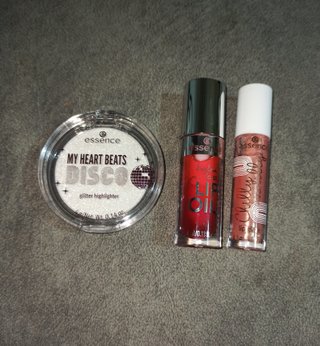 Lote Maquillaje Essence