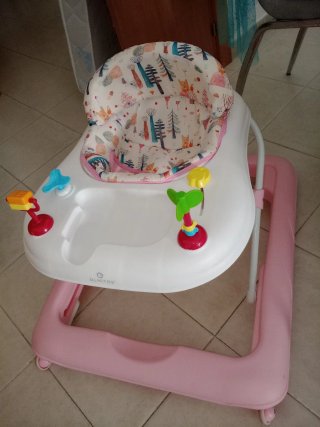 Correpasillos infantil rosa y blanco