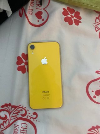 iPhone XR Dorado
