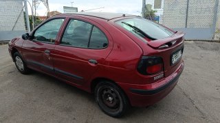 Renault Megane Rojo 1997 para despiese