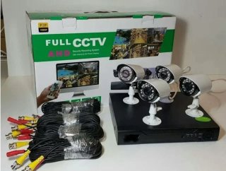 Kit Telecamere Videosorveglianza 4 Canali