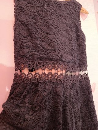 Vestido negro encaje mujer