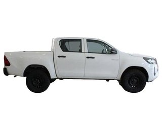 Toyota Hilux 2.4 D-4D Cabina Doble GX
