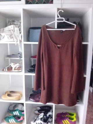 Precioso vestido y obsequio de 3 prendas