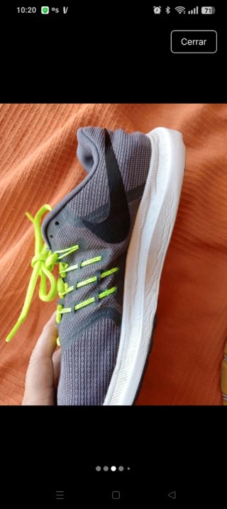 Zapatillas Nike Run Swift grises y verdes