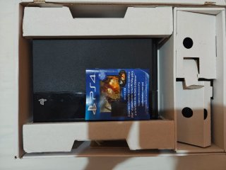 PS4 500GB Standard con scatola originale