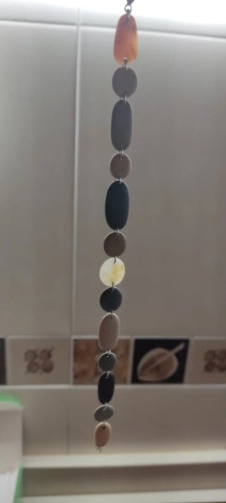 Braccialetti artigianali con pietre da spiaggia