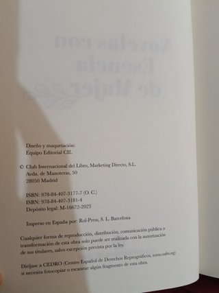 Tomos de la colección:Novelas con esencia de mujer