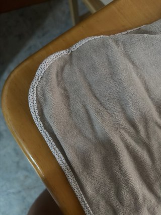 Cambiador IKEA VÄDRA 48x74 cm + protectores