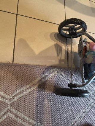 Passeggino giocattolo per bambole