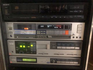 Equipo Sonido Sony Tocadiscos y Más