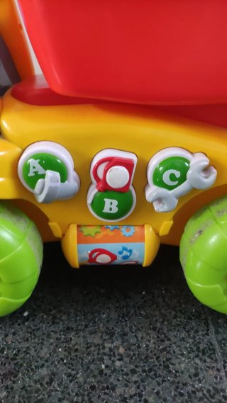 Clementoni Camión Correpasillos Bebé