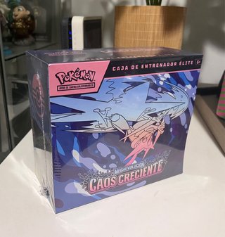 ETB Caos Creciente Pokémon Español