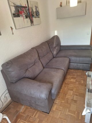 Sofá chaise longue gris tela