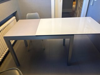 Mesa de cocina cristal y metal