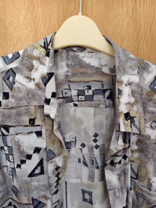 Camisa Estampada Vintage Talla L