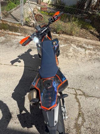 KTM 690 SMC R Supermotard