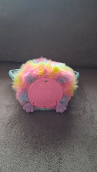 Furby Arcoíris con Alas. Español