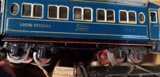 Tren de juguete antiguo Paya