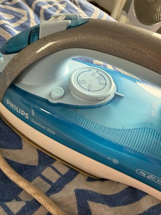 Plancha Philips EasyCare 3220