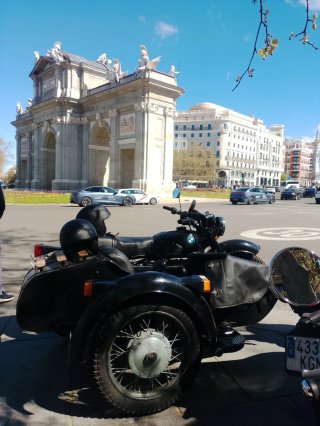 Sidecar azul y rojo