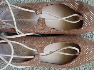 Zapatos planos dorados y rosas mujer