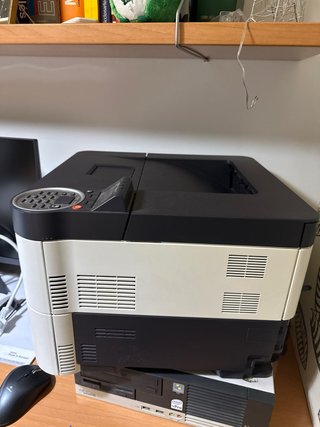 Impresora Kyocera FS-2100DN