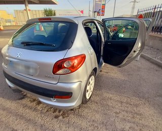 Peugeot 206 Plus