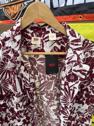Camisa Hawaiana Levi's Estampada