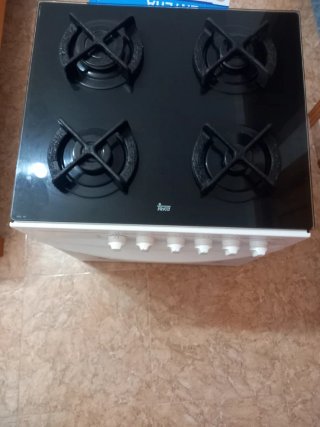 Placa de gas y horno eléctrico Teka