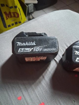 2 Batterie Makita Litio